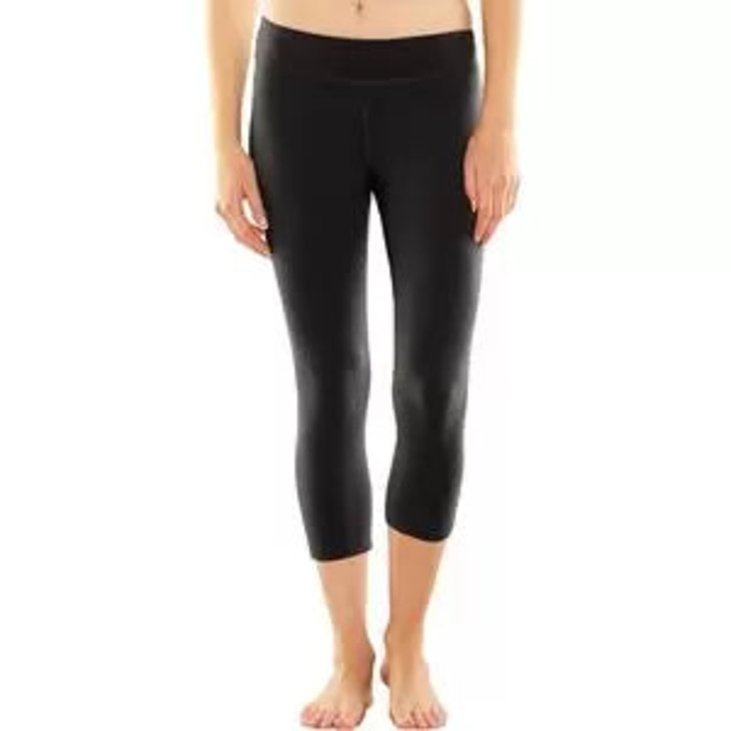 LUCY Studio Hatha Capri Legging