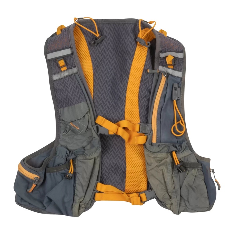 Nathan Vapor Air Hydration Vest